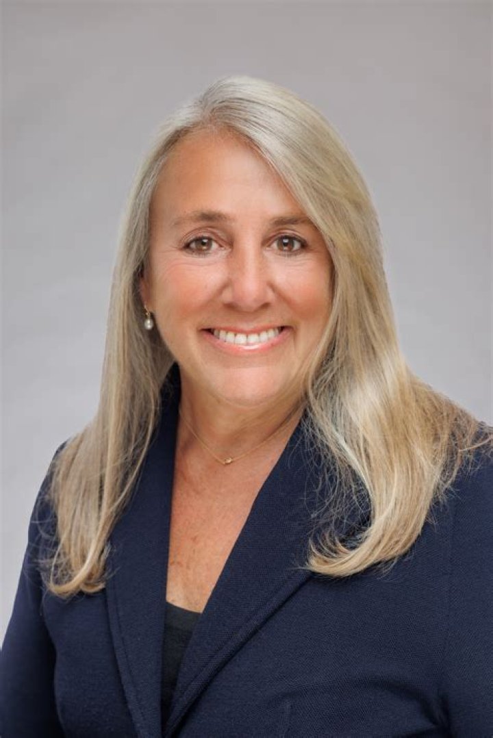 DazeVlog | Rhonda Felton