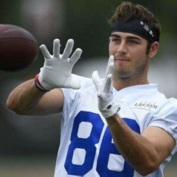 How Old Is He? NFL Player Wiki And Career |