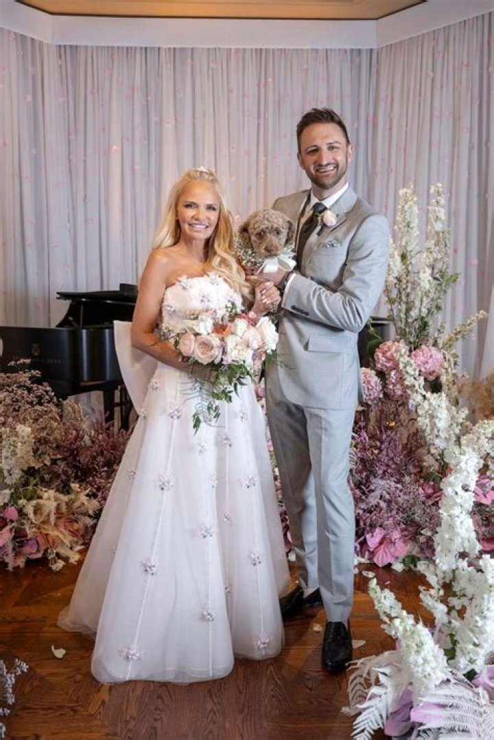 Josh Bryant Guitarist And His Fiancee Kristin Chenoweth Age Difference -Meet Him On Instagram
