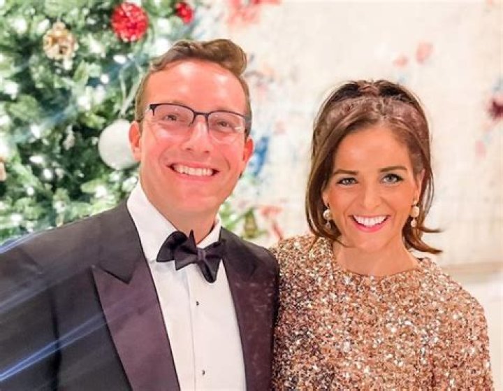 Nathan MacKinnon Bio, Age, Height, Career, Wife, Children, Net Worth ·