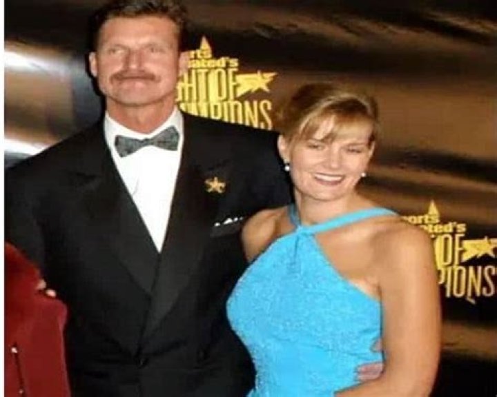 Randy Johnson Wife: Meet Lisa Wiehoff ·