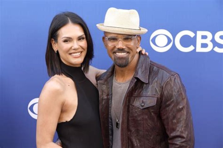 Shemar Moore: dating, net worth, tattoos, smoking & body facts