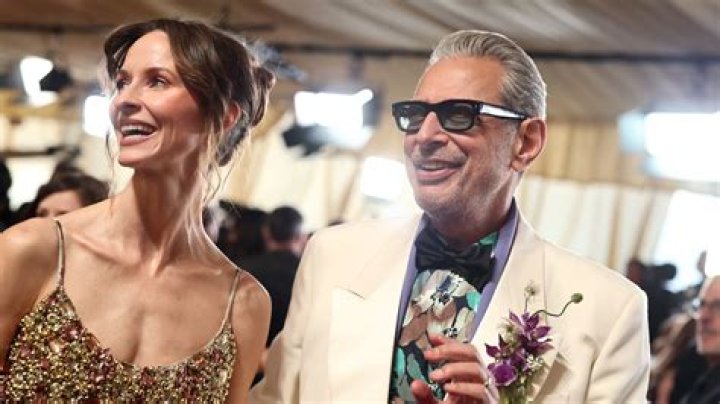 Unveiling The Age Of Jeff Goldblum's Wife: Intriguing Revelations