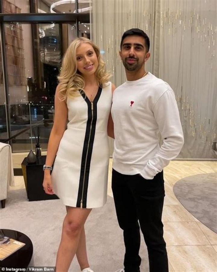 Vikkstar Is Engaged To Girlfriend Ellie Harlow? Meet Her On Instagram
