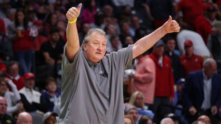 Who Is Bob Huggins Wife?